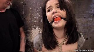 Скрутила азиатку в подвеске играл - порно видео