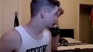 Чарли Пут - порно видео