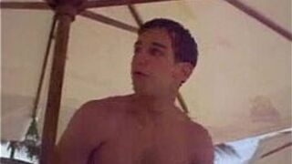 голый друг - порно видео