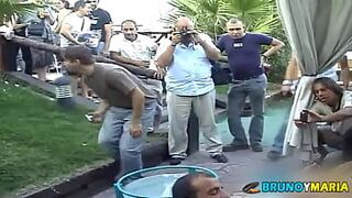 Кто бы я ни хотел, трахнул меня. День порока - порно видео